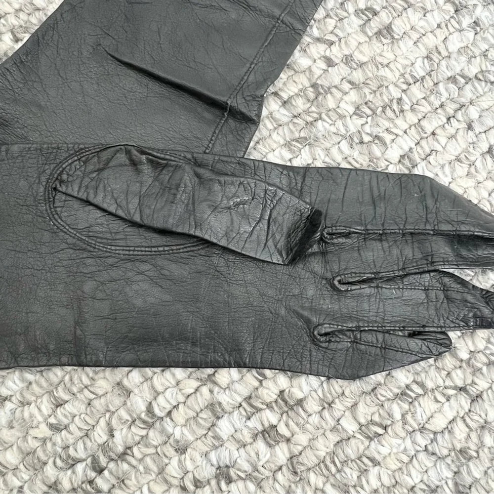 Vintage Made in France kid leather long black 13 inch gloves 6